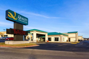 Отель Quality Inn & Suites Moline - Quad Cities  Молайн